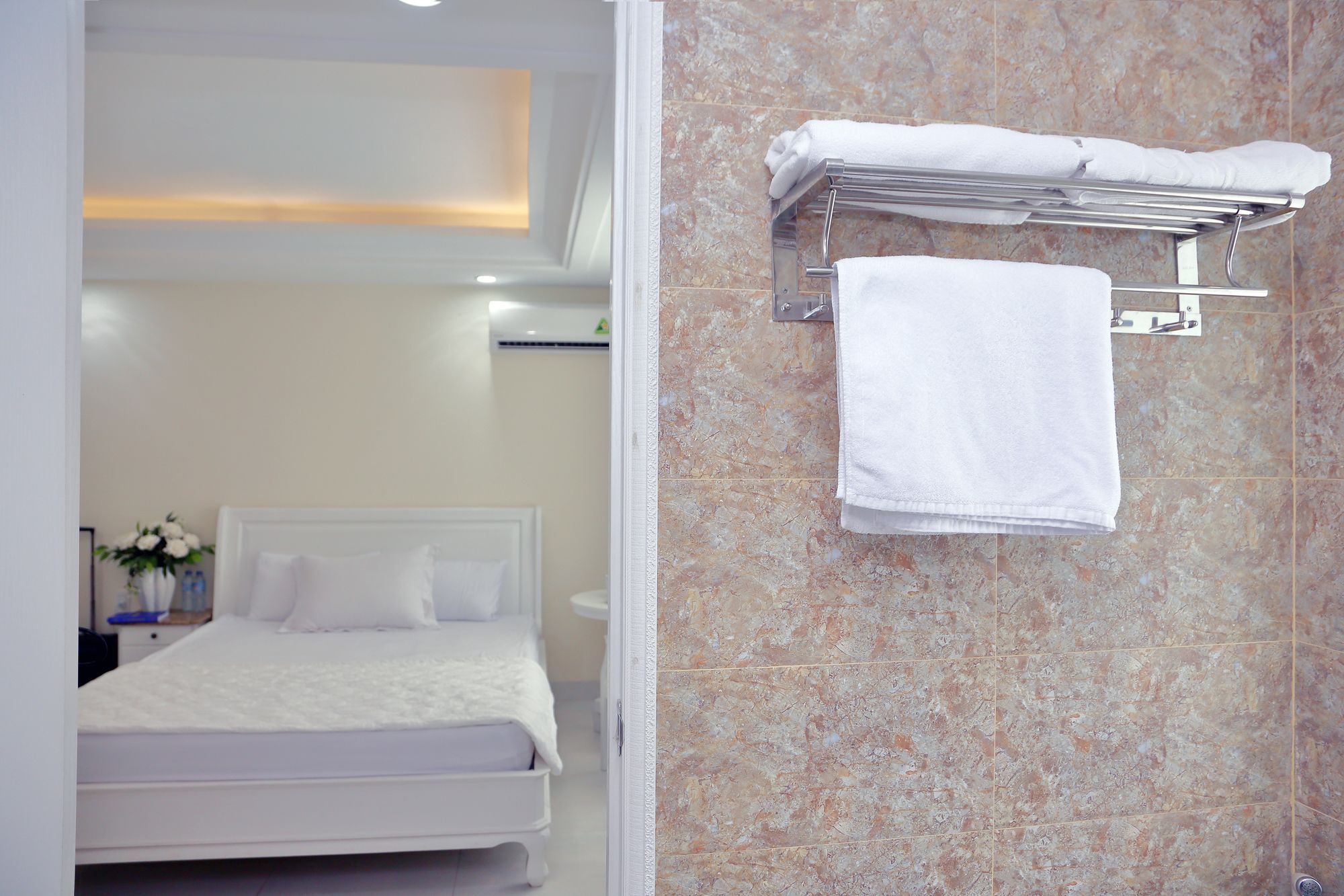Sunshine Hotel - Phu My Hung Cidade de Ho Chi Minh Exterior foto